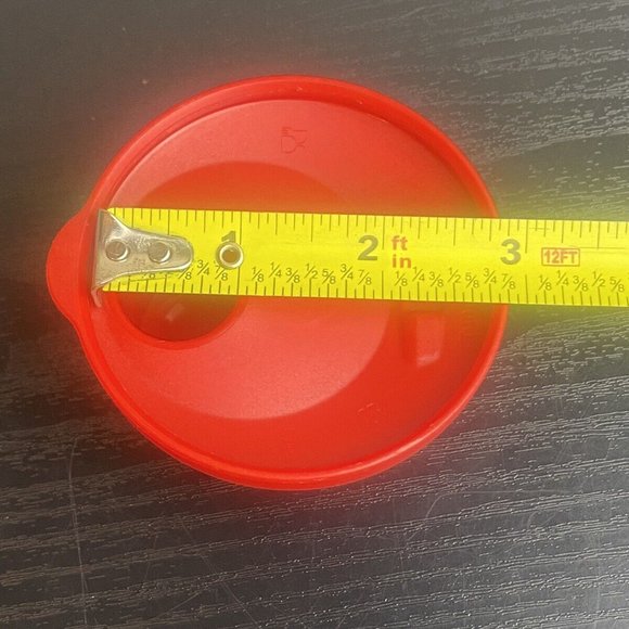 Tupperware Flip-Top Seal for 16 oz. Straight-Sided Tumbler Cups Red Lid 5513 - Picture 9 of 9